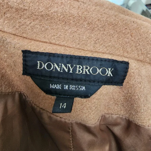 Vintage DonnyBrook Tan Camel Double Breasted Wool Belted Coat Size 14 - Picture 6 of 12